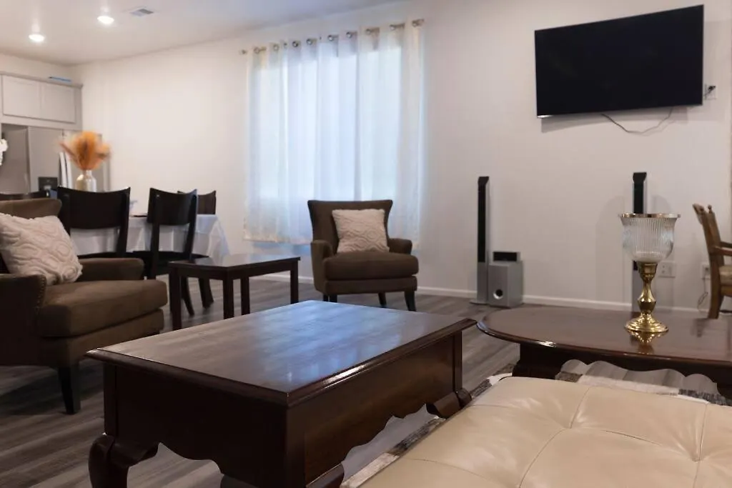 Hope Rental آرورا بيت للعطل